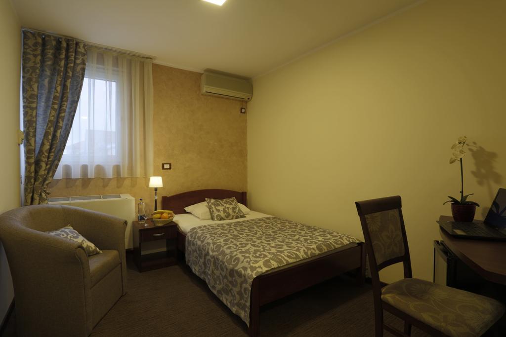 Accommodation Tara Belgrade Exterior photo